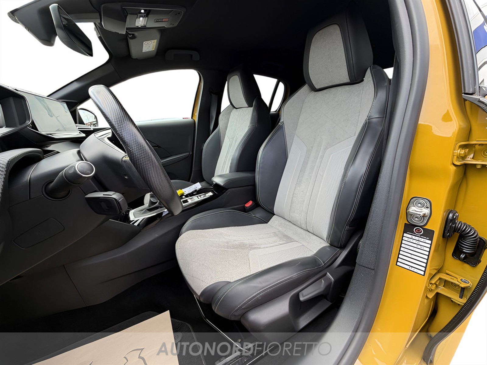 AUTONORD Peugeot 208