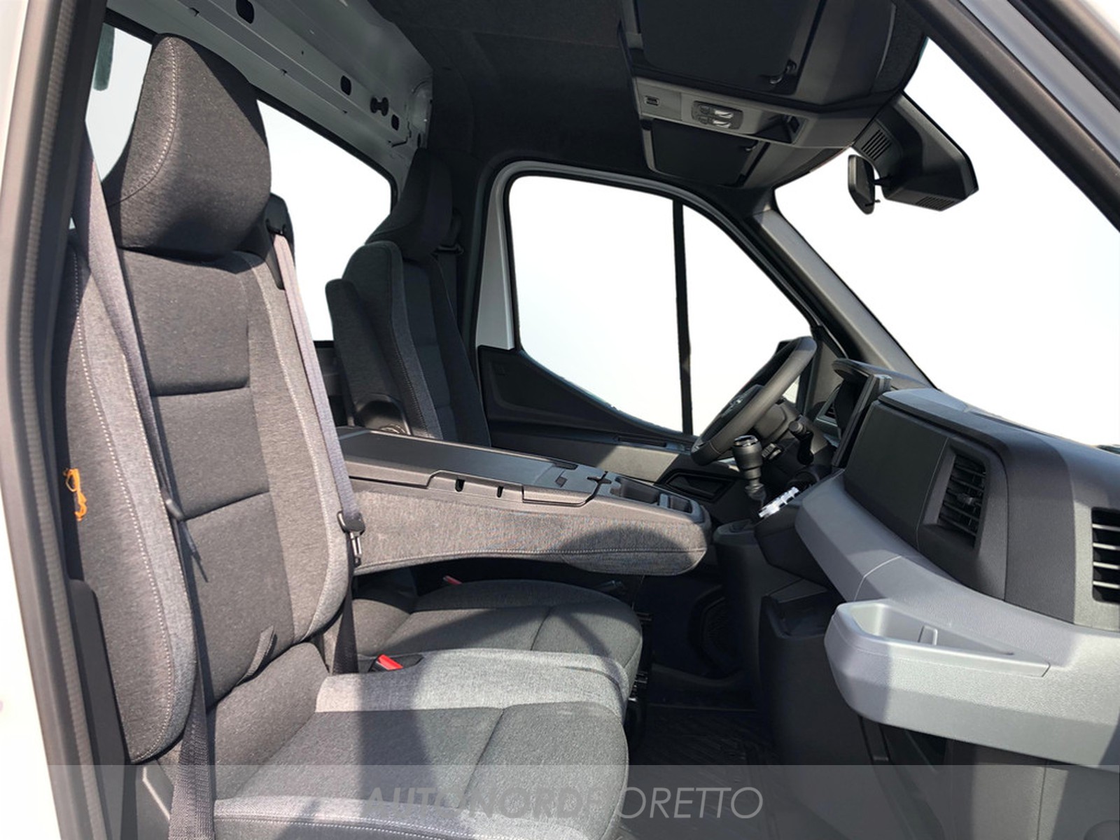 AUTONORD Nissan Interstar