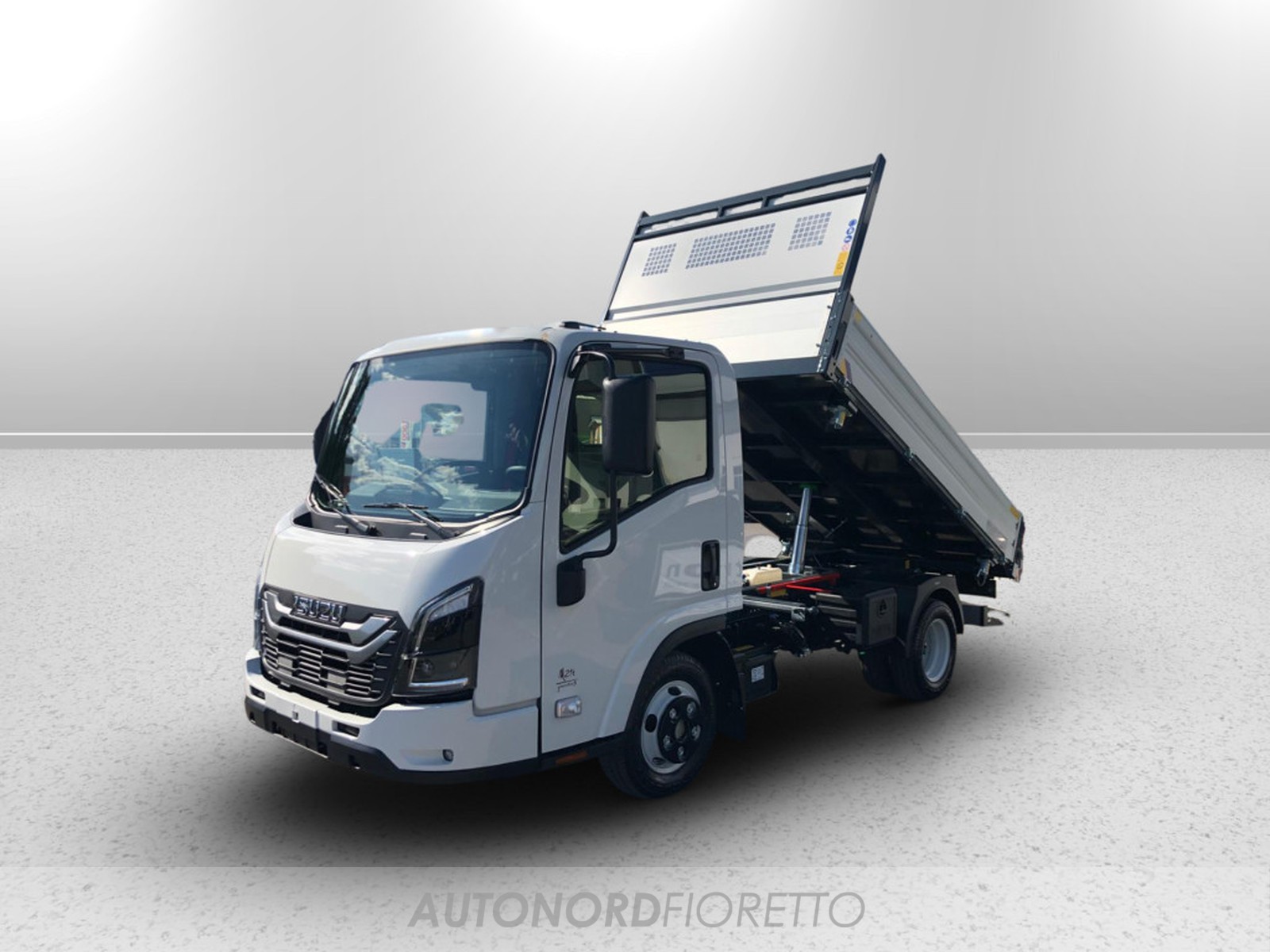 AUTONORD Isuzu M21
