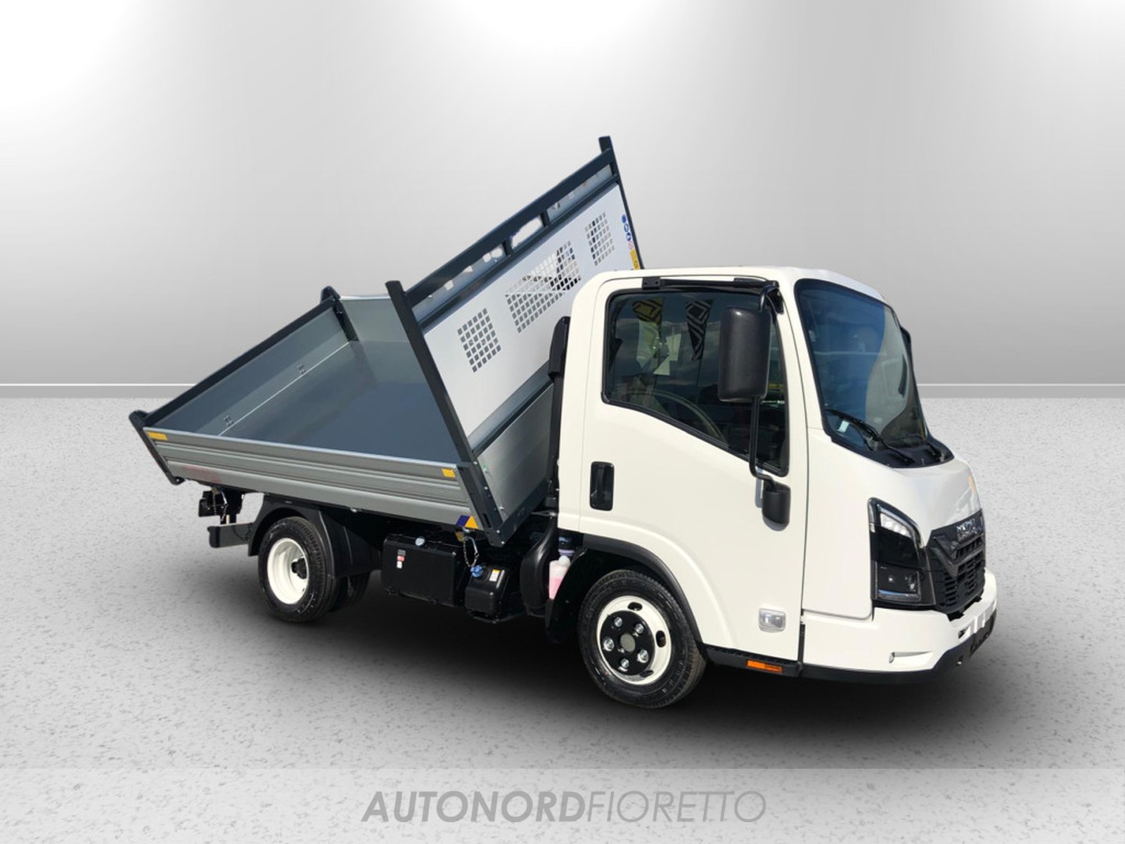 AUTONORD Isuzu M21