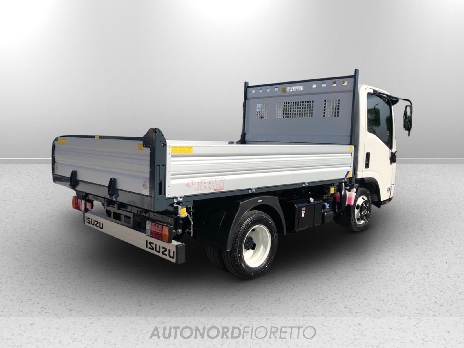 AUTONORD Isuzu M21