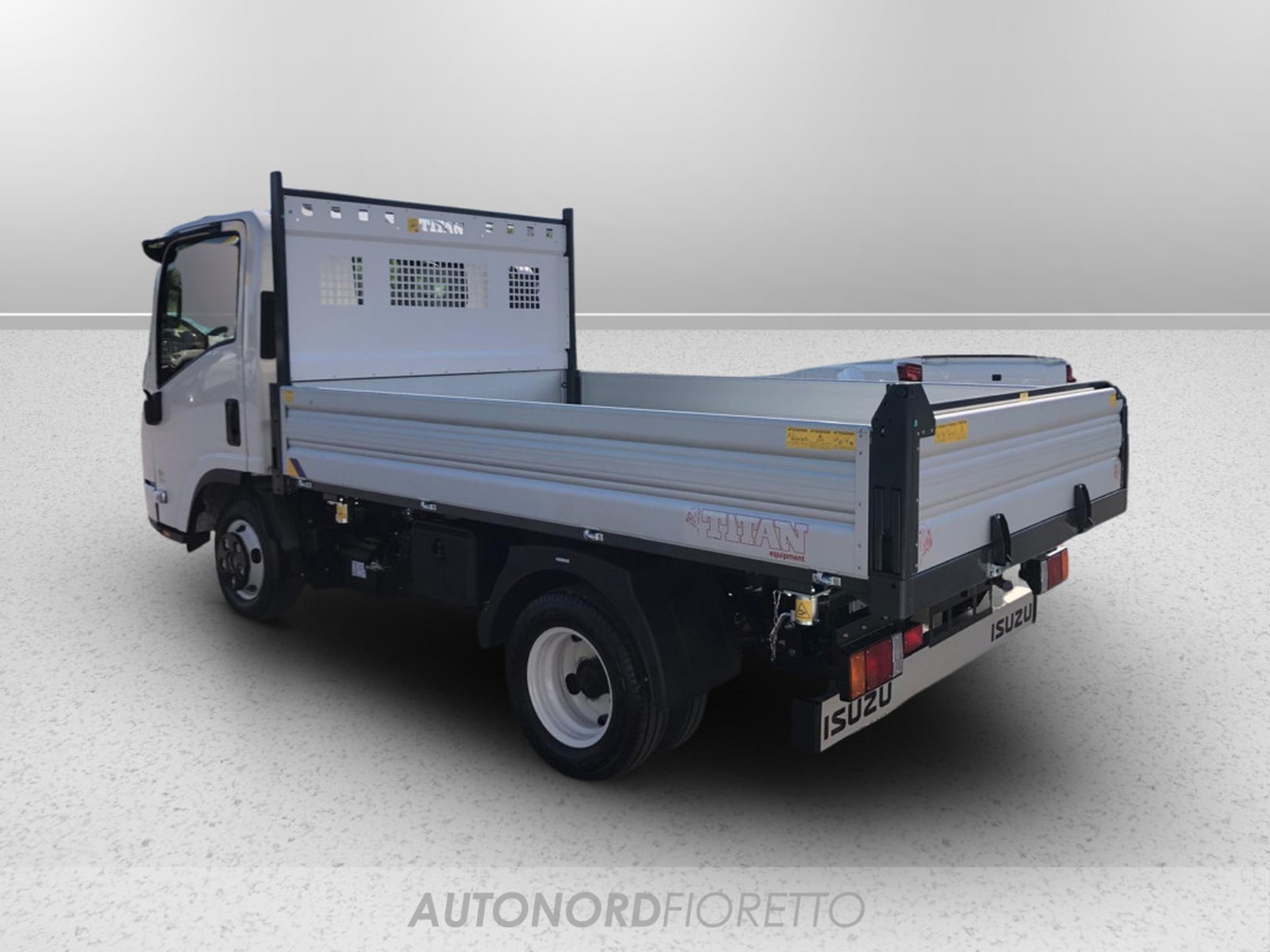 AUTONORD Isuzu M21