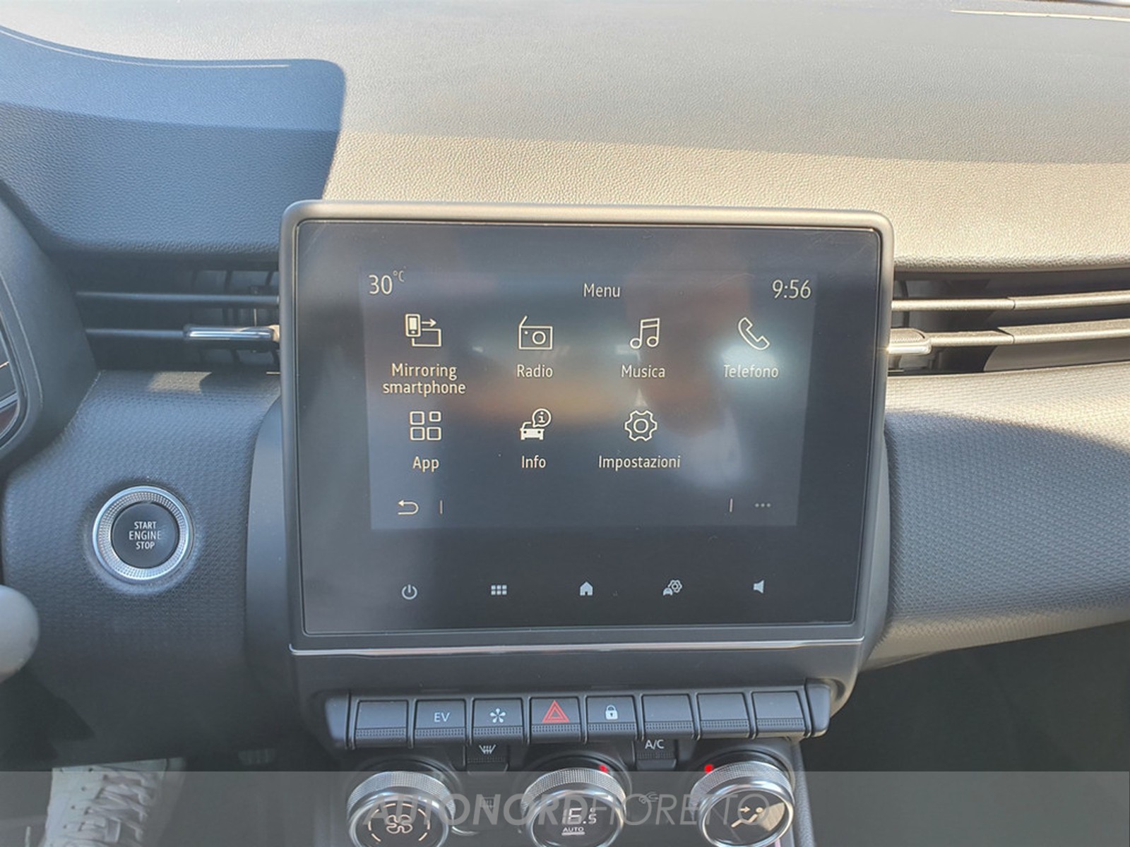 AUTONORD Renault Clio