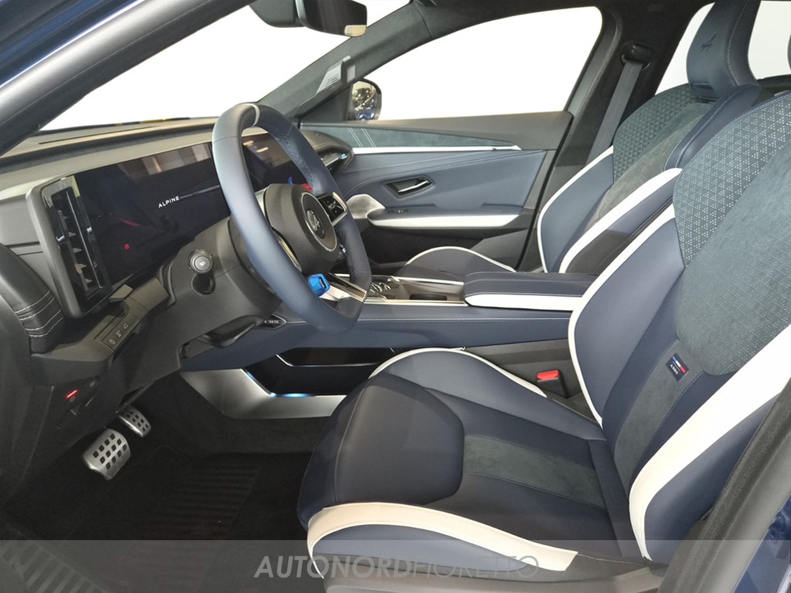 AUTONORD Alpine A390