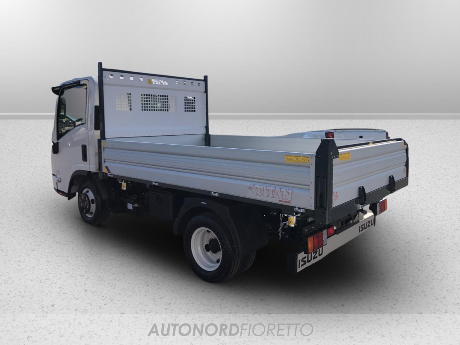 AUTONORD Isuzu M21