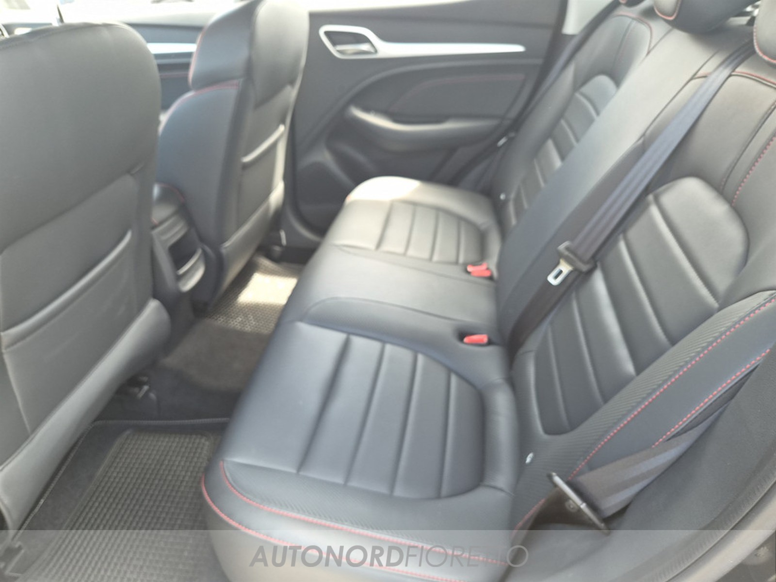AUTONORD Mg ZS