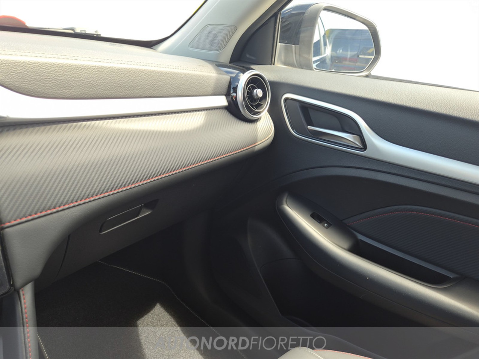 AUTONORD Mg ZS