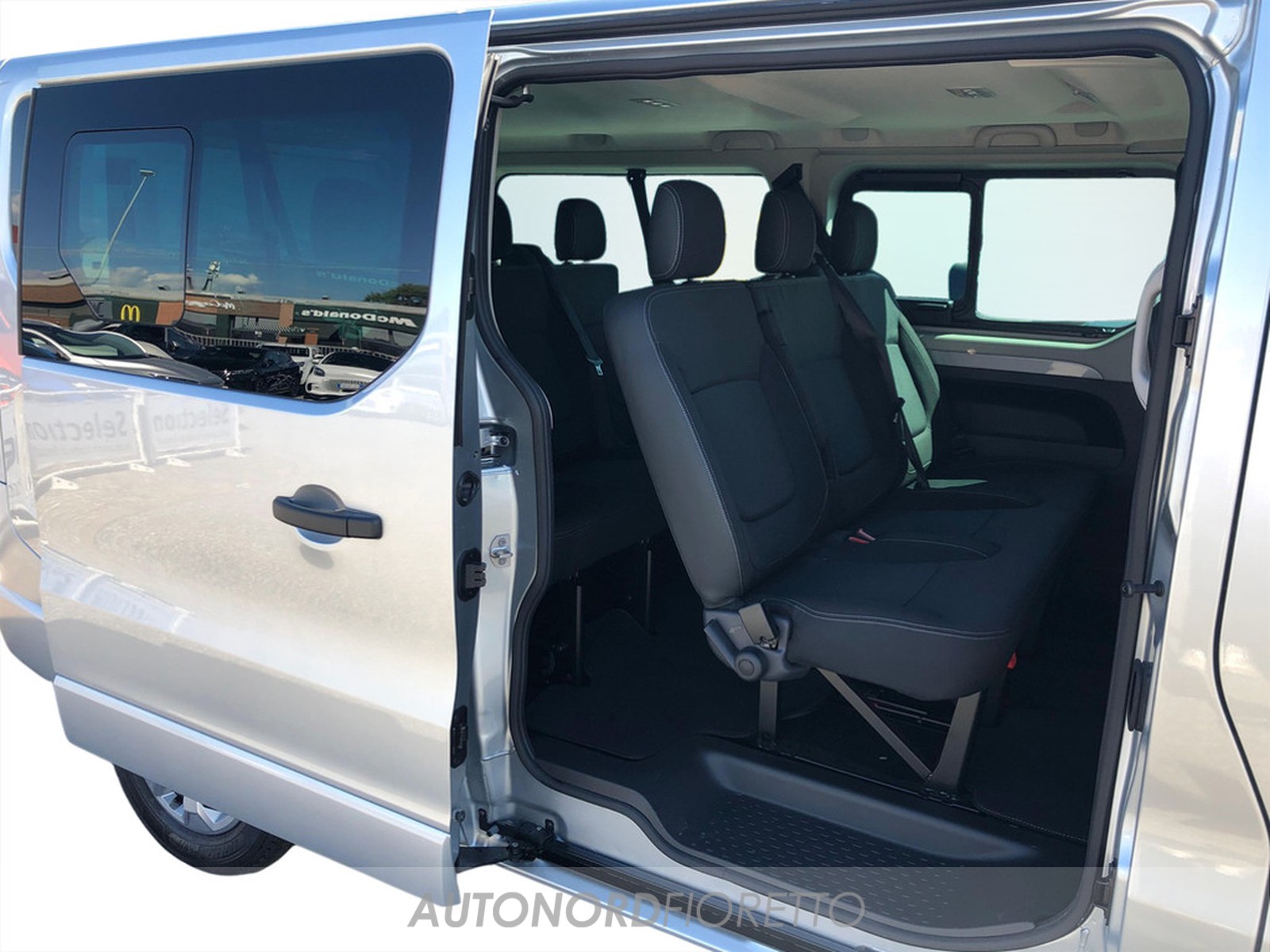 AUTONORD Renault Trafic