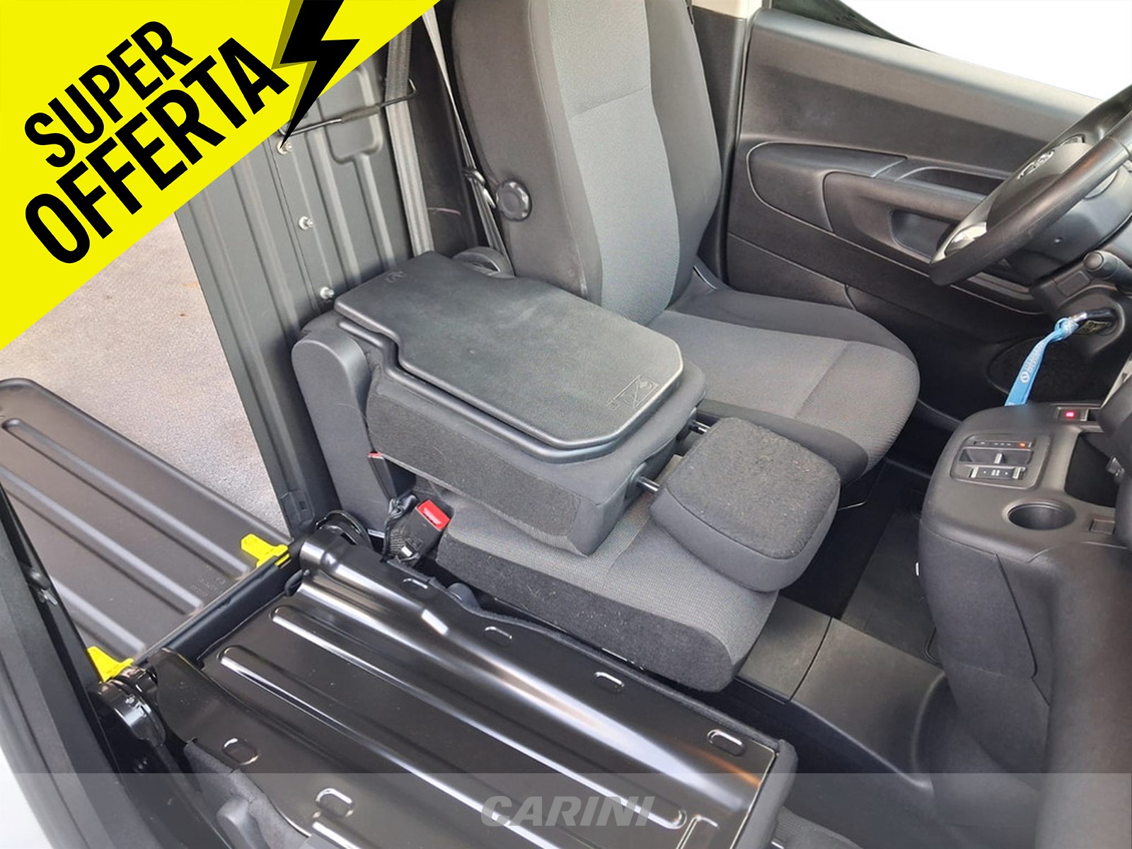 CARINI Toyota Proace City