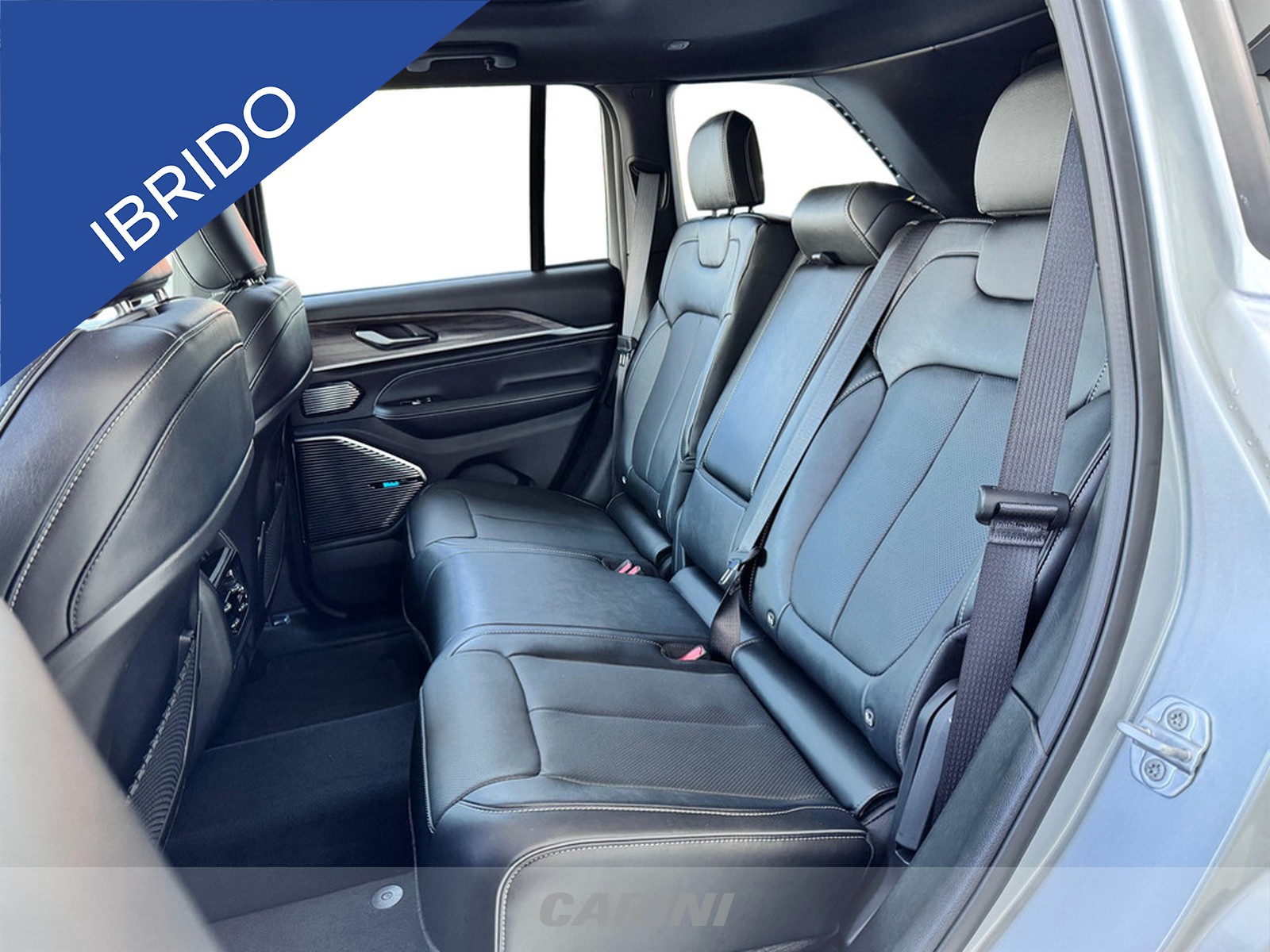 CARINI Jeep Grand Cherokee