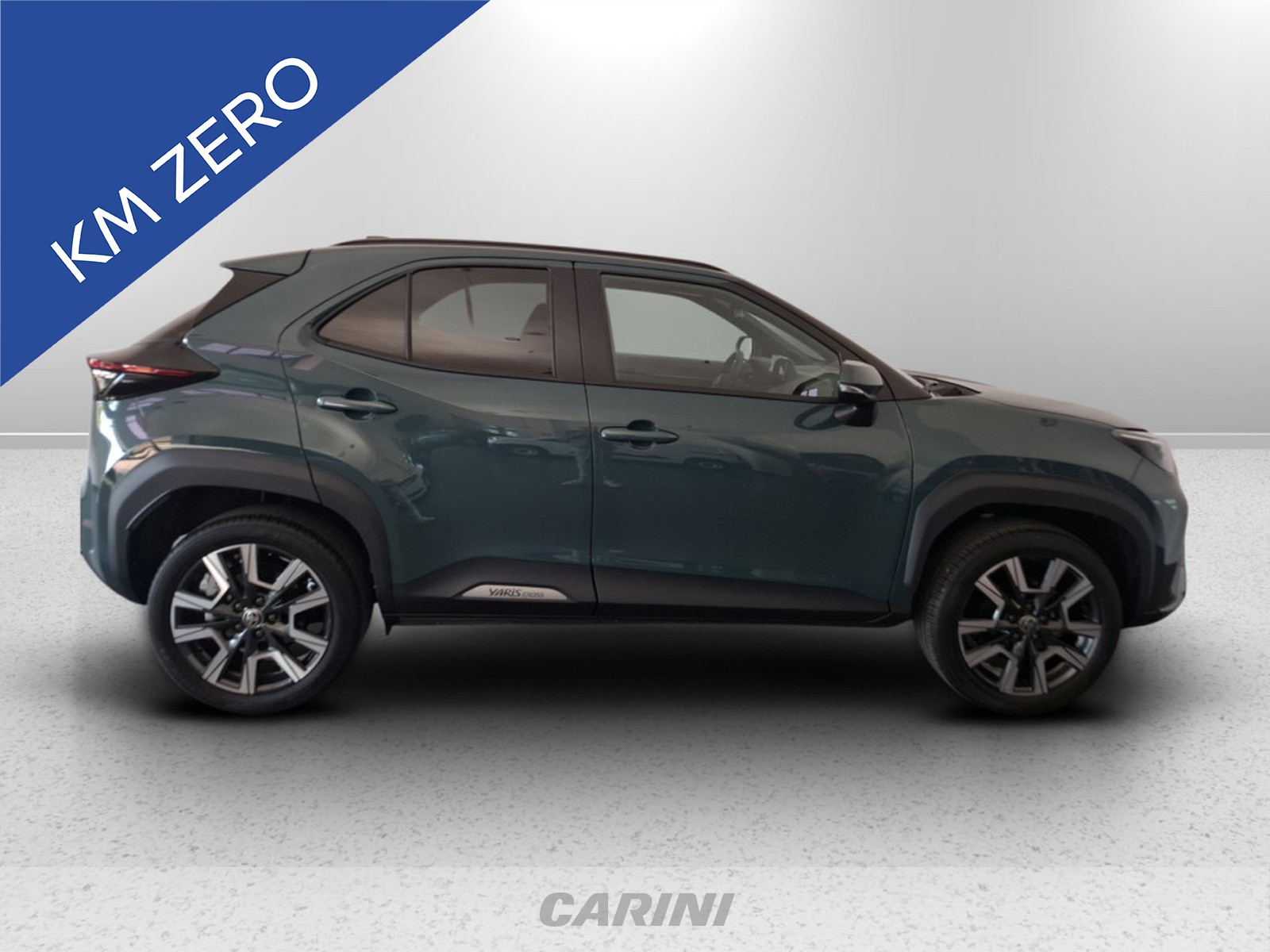 CARINI Toyota yaris cross