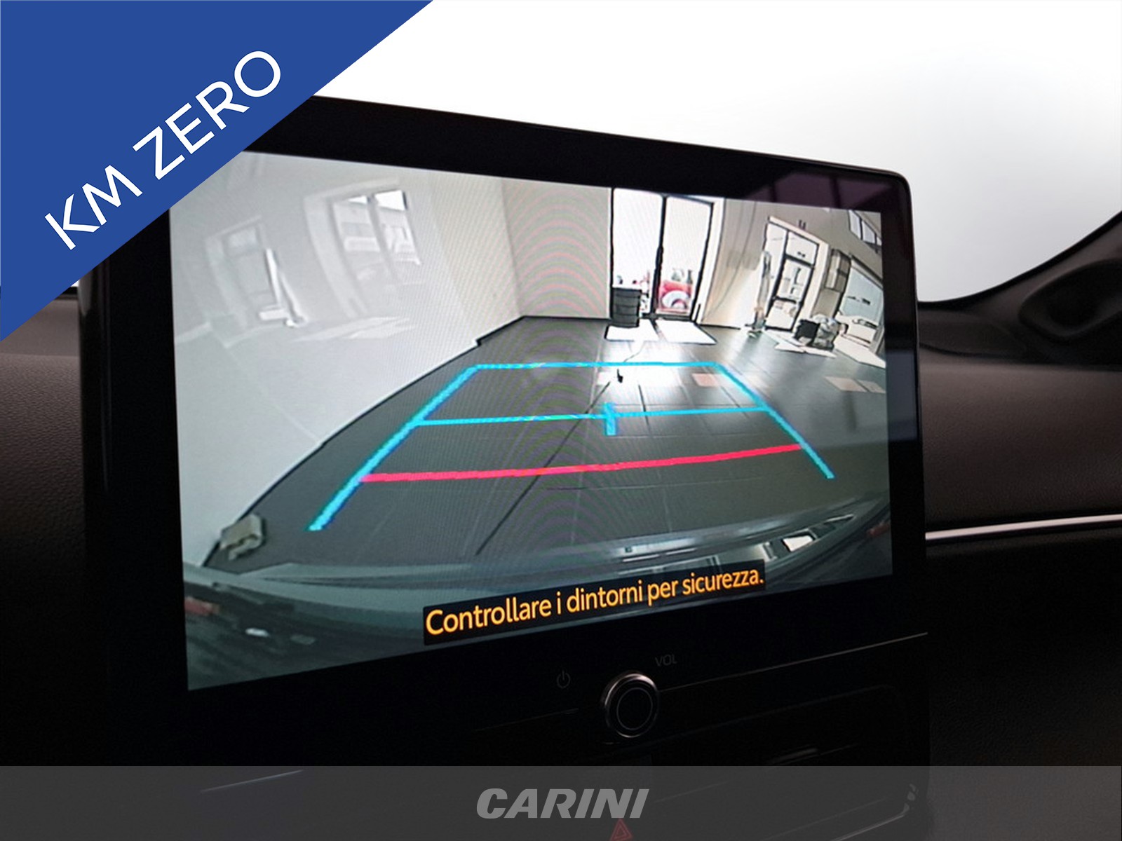 CARINI Toyota yaris cross