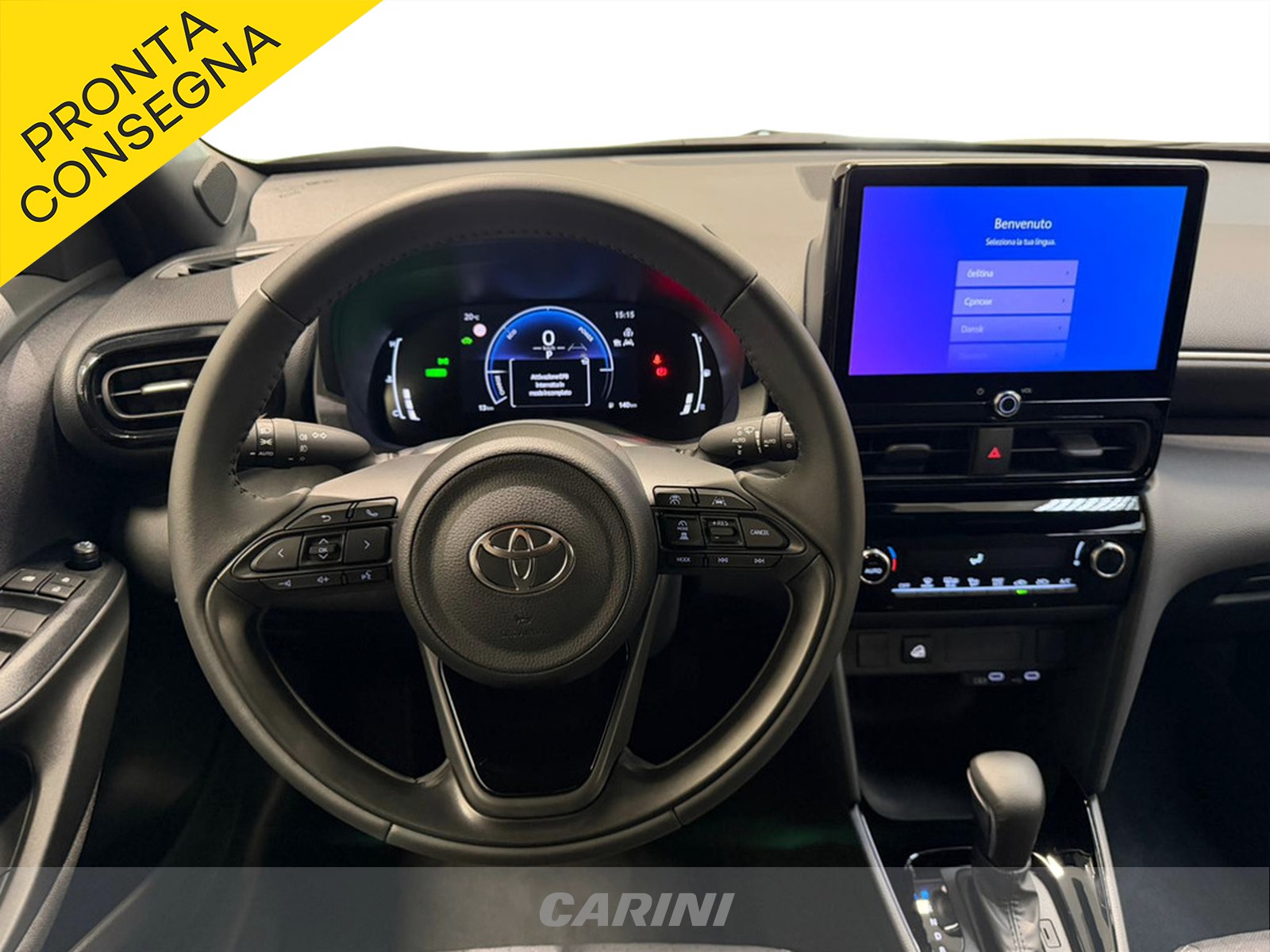 CARINI Toyota yaris cross