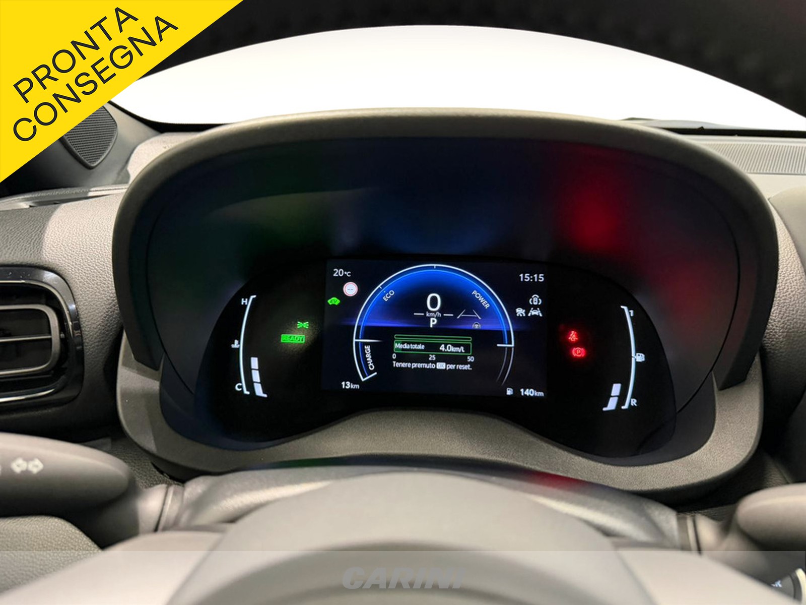 CARINI Toyota yaris cross