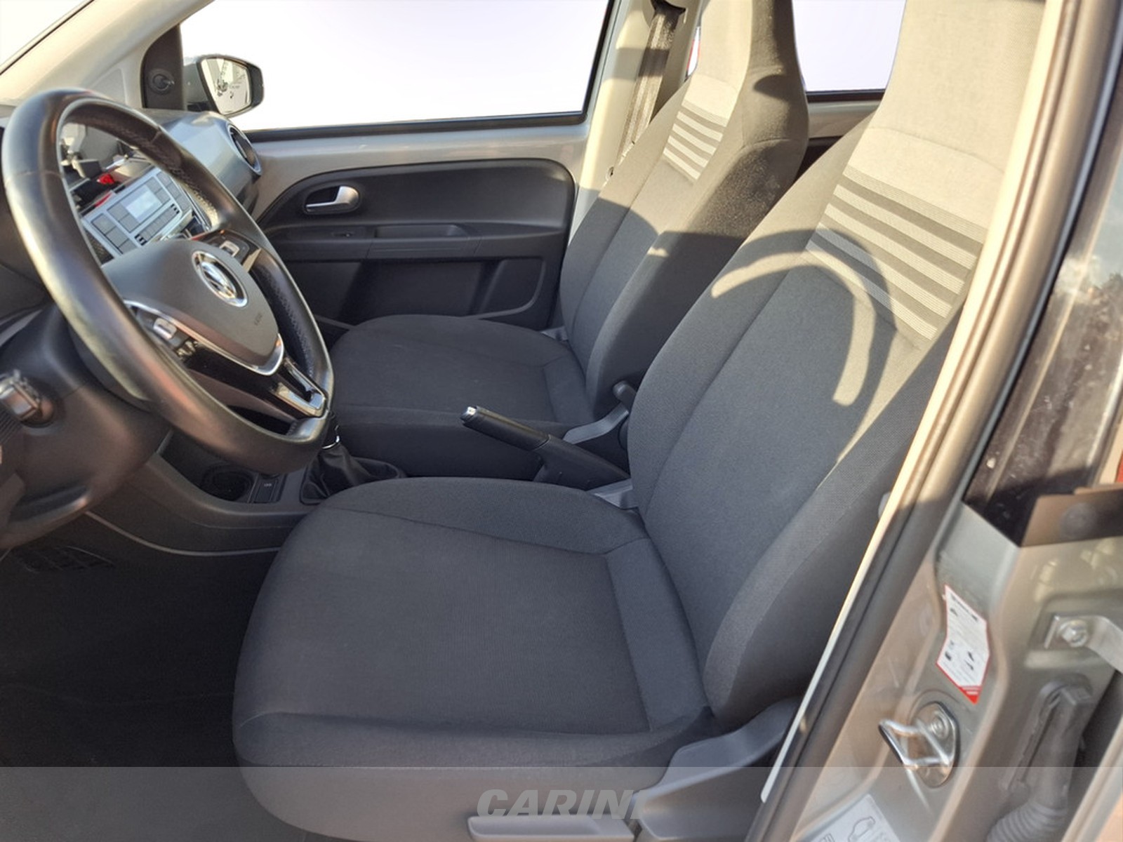 CARINI Volkswagen up!