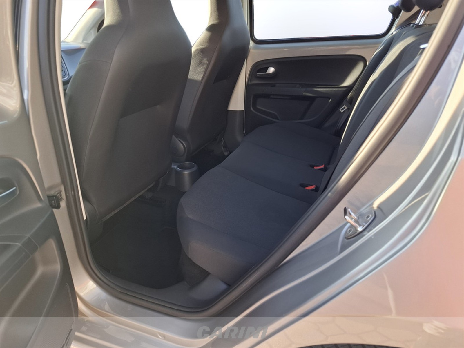 CARINI Volkswagen up!