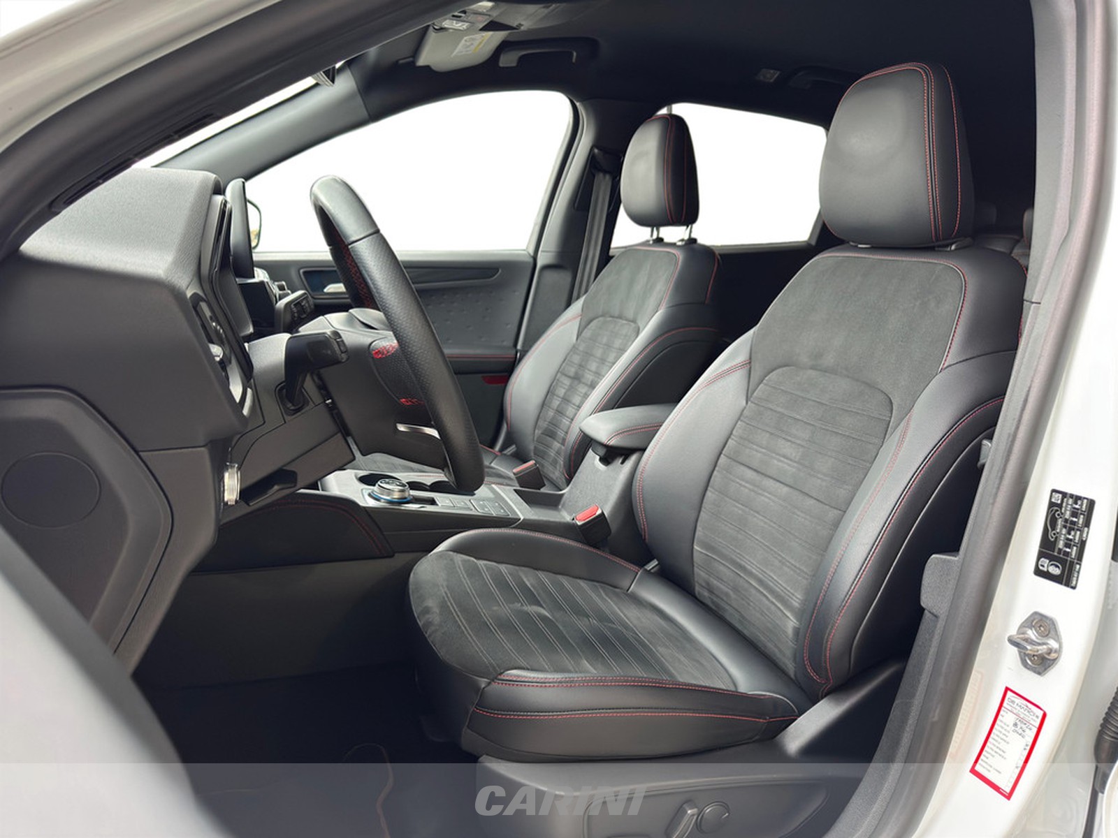 CARINI Ford Kuga