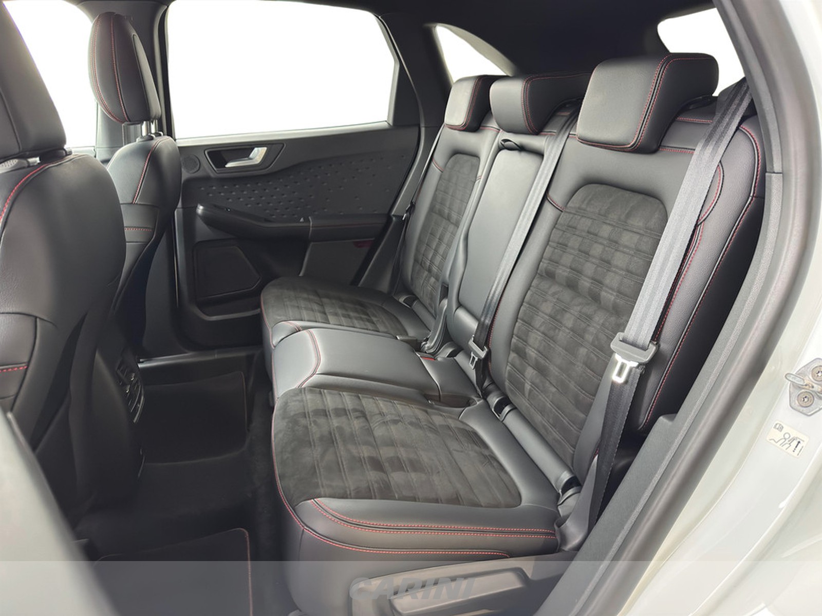 CARINI Ford Kuga
