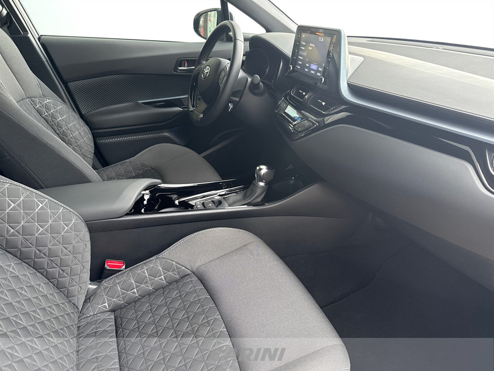 CARINI Toyota C-HR