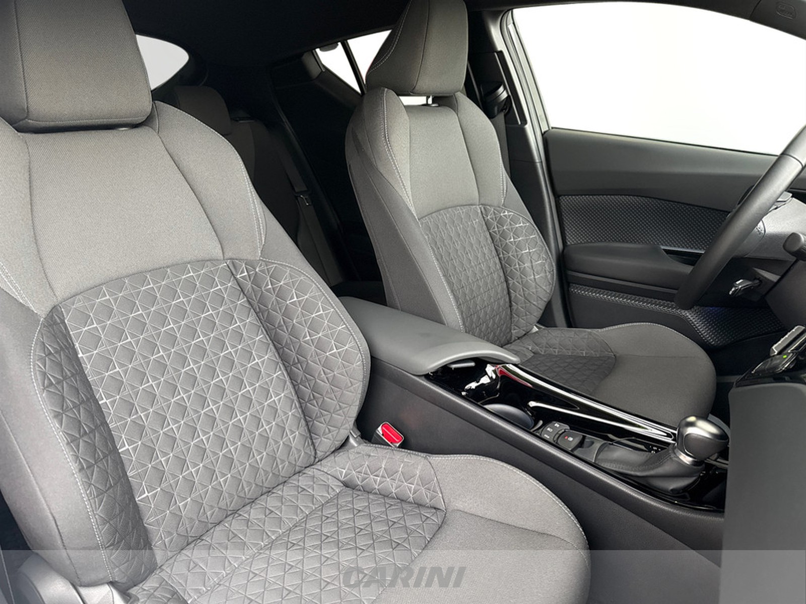 CARINI Toyota C-HR