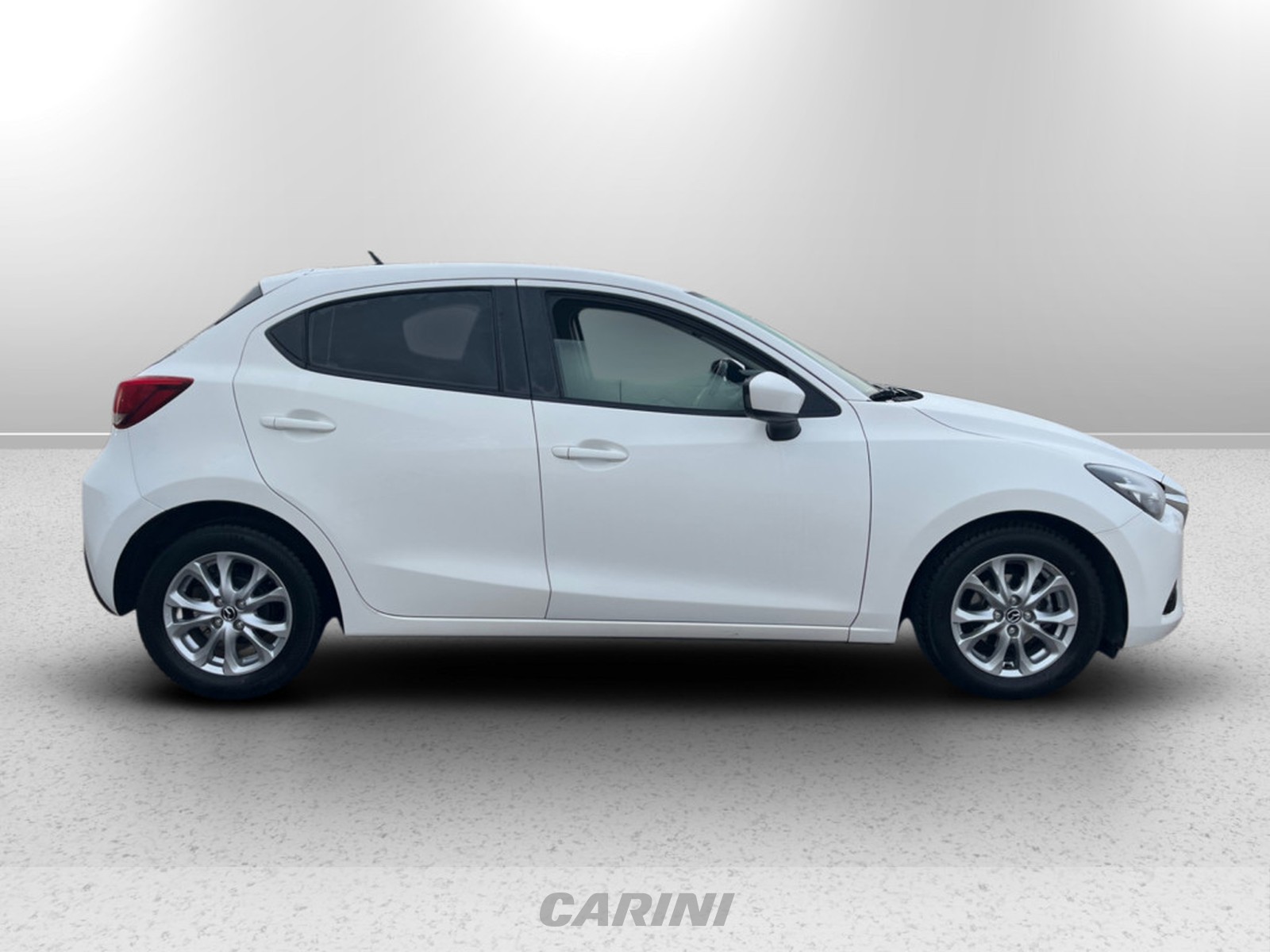 CARINI Mazda 2