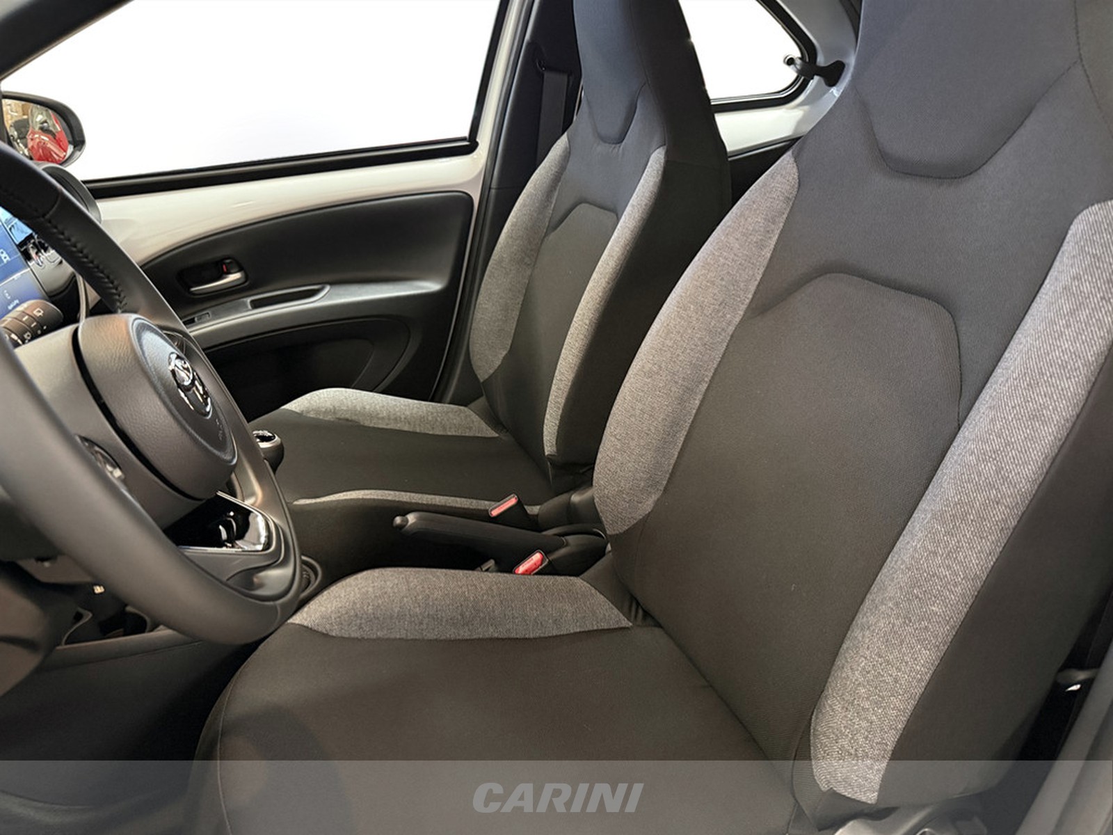 CARINI Toyota Aygo