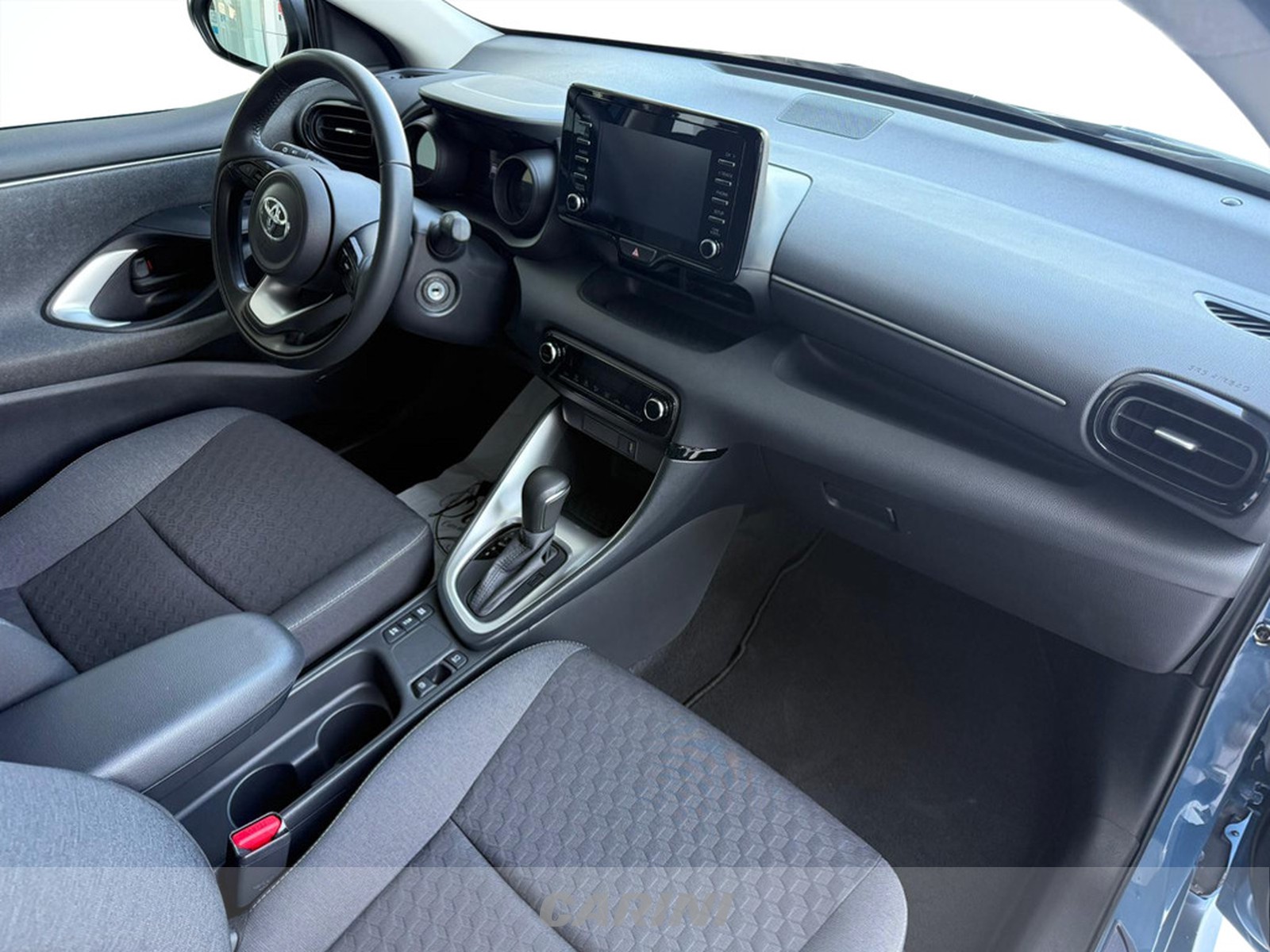 CARINI Toyota Yaris