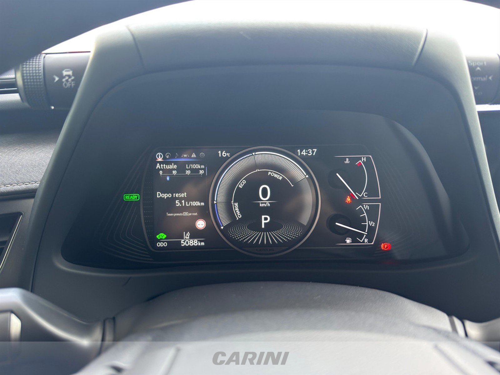 CARINI Lexus UX