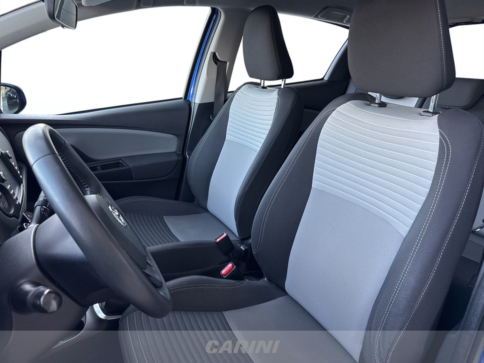 CARINI Toyota Yaris