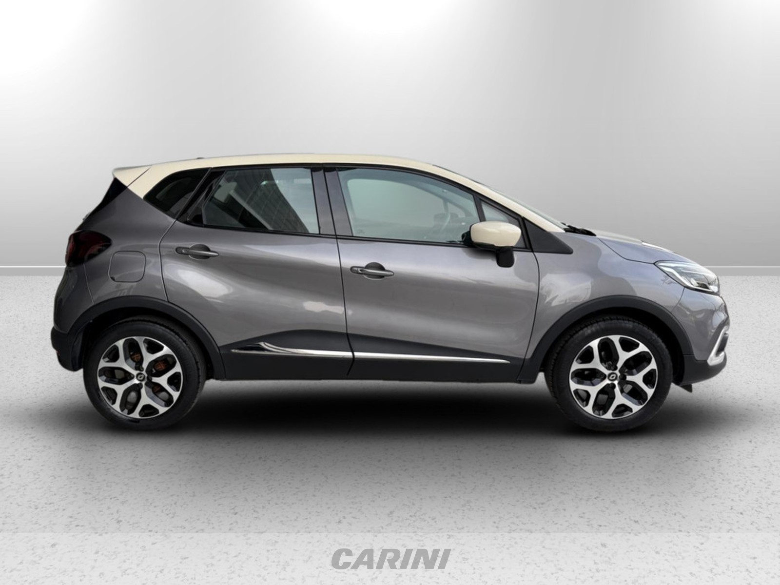 CARINI Renault Captur