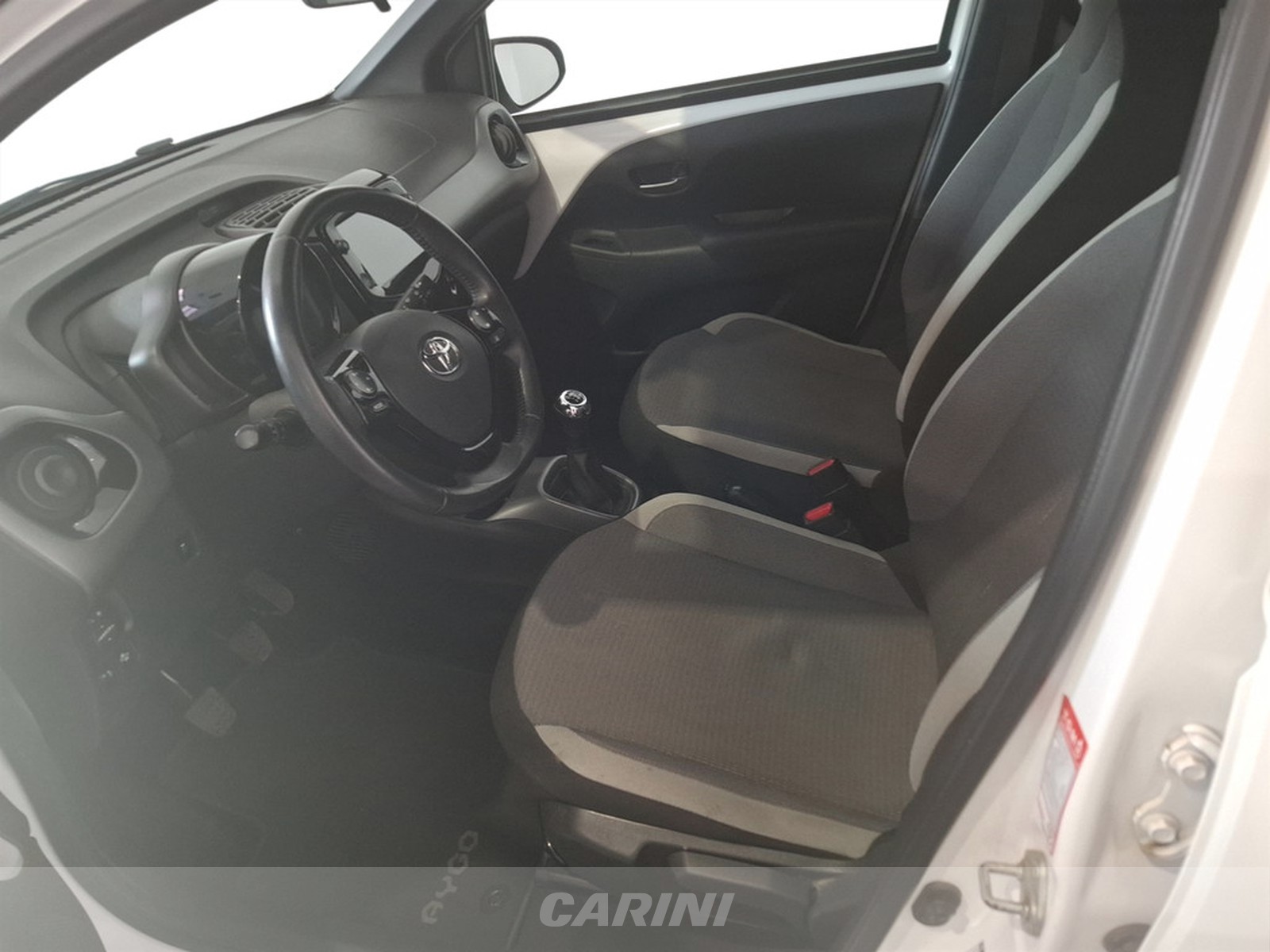 CARINI Toyota Aygo