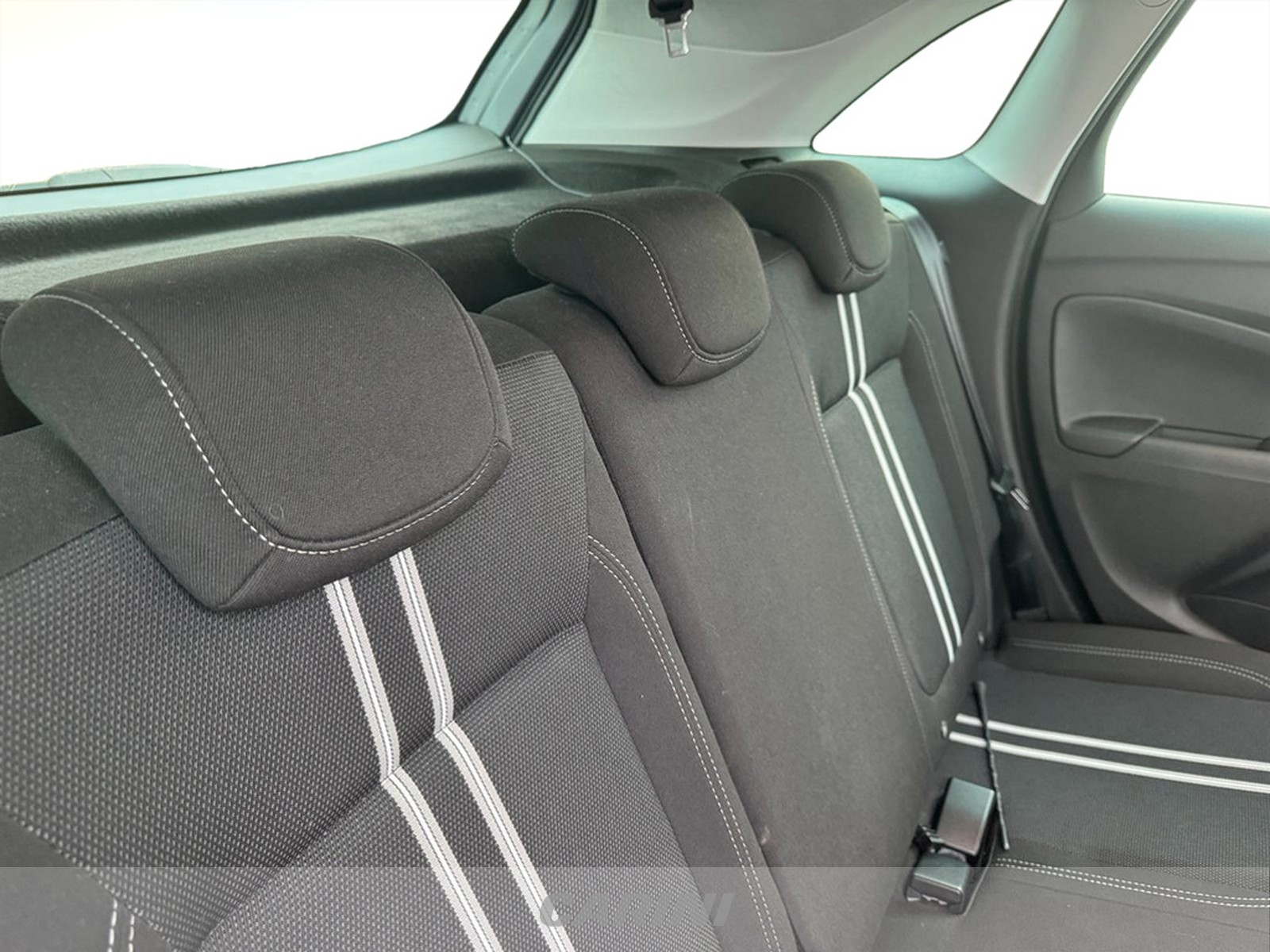 CARINI Opel Crossland