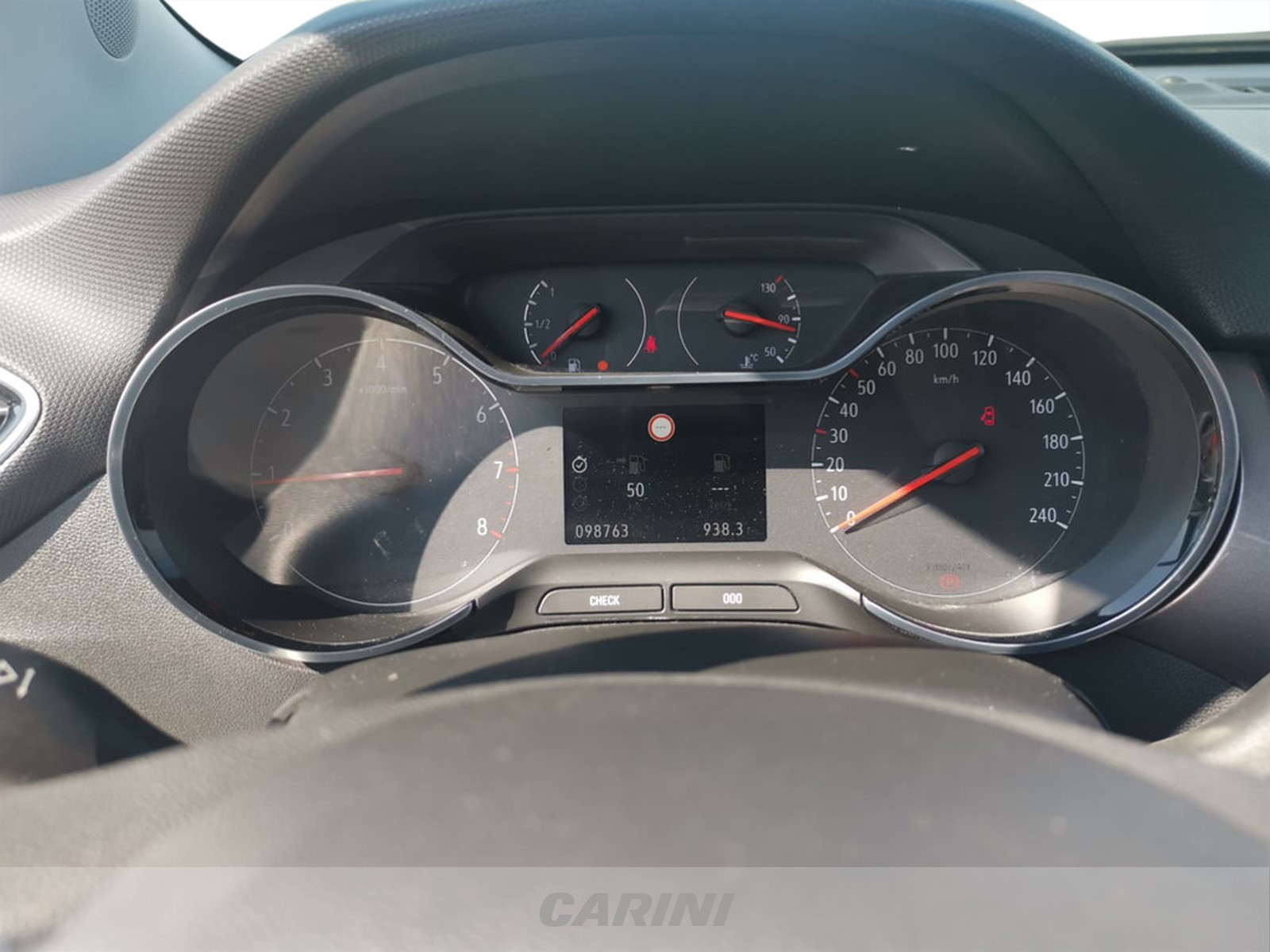 CARINI Opel Crossland X