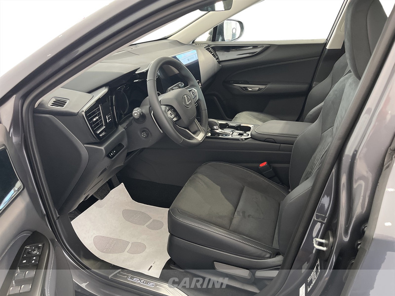 CARINI Lexus NX