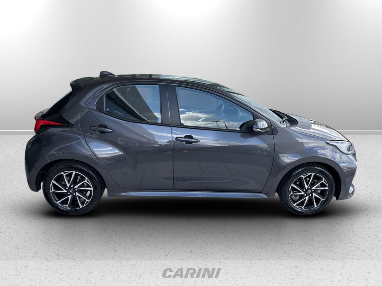 CARINI Toyota Yaris