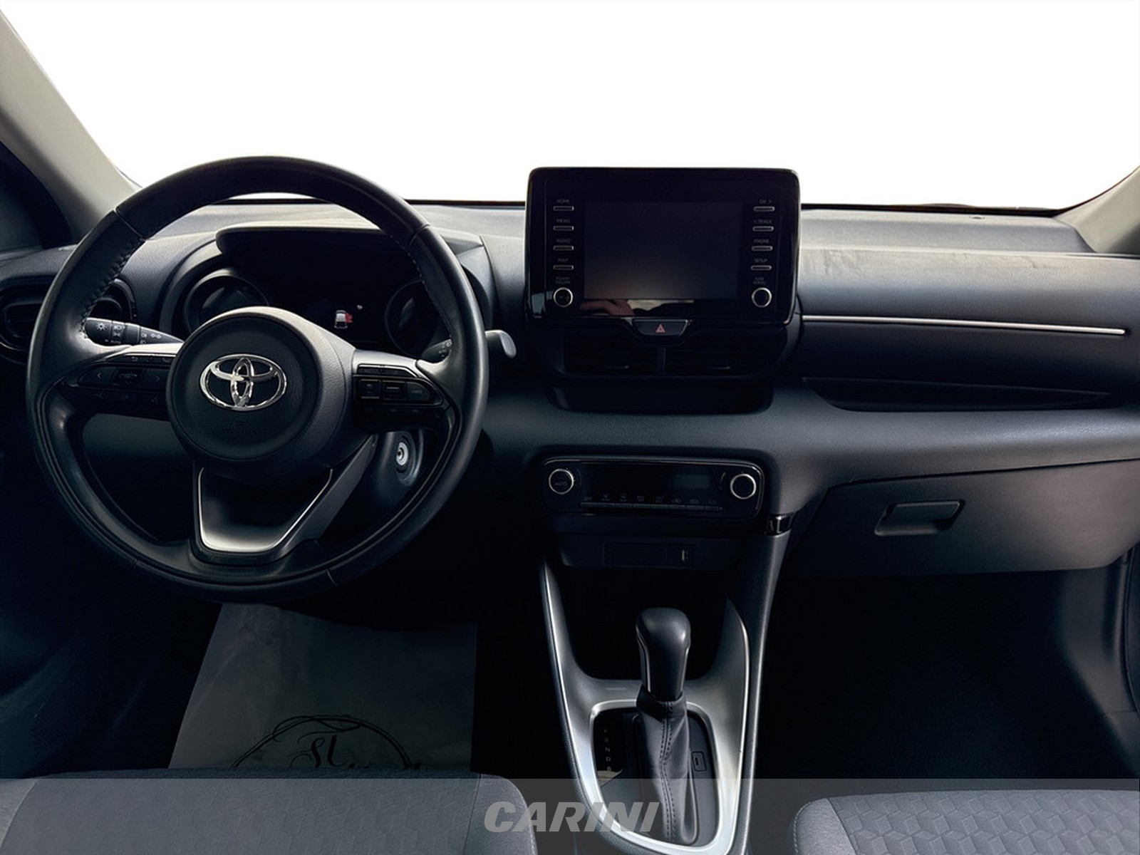 CARINI Toyota Yaris