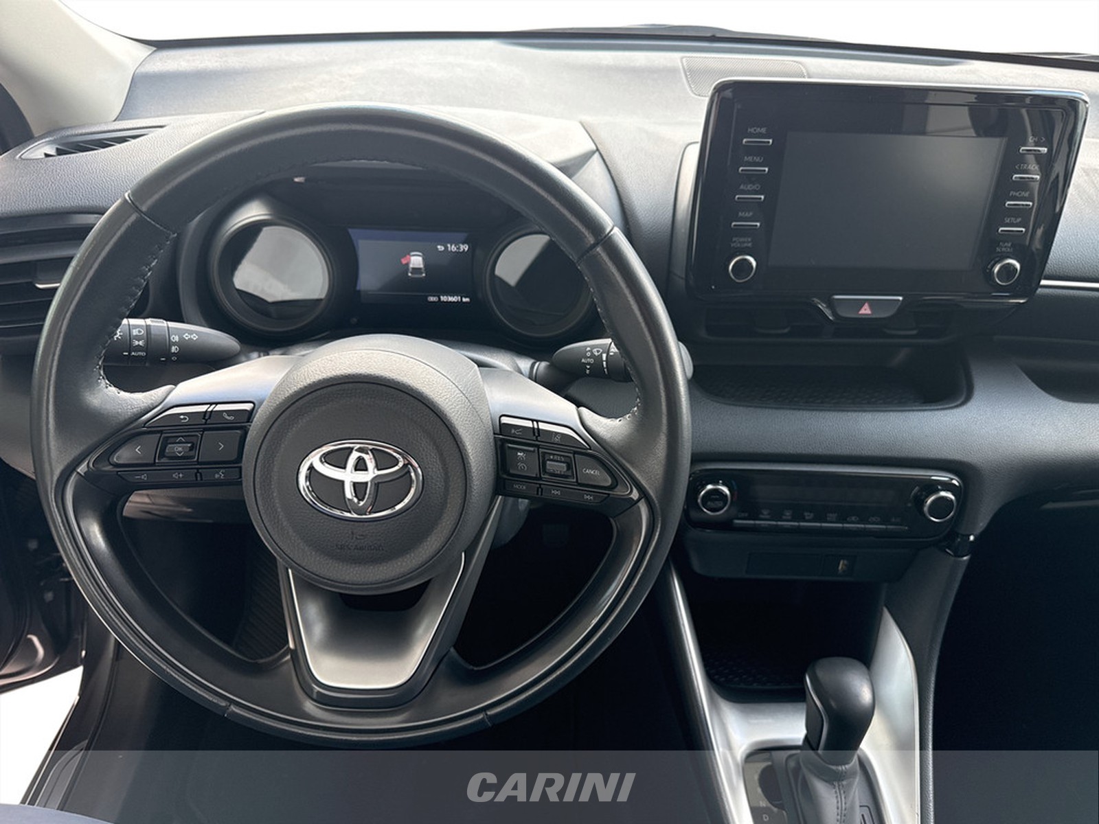 CARINI Toyota Yaris