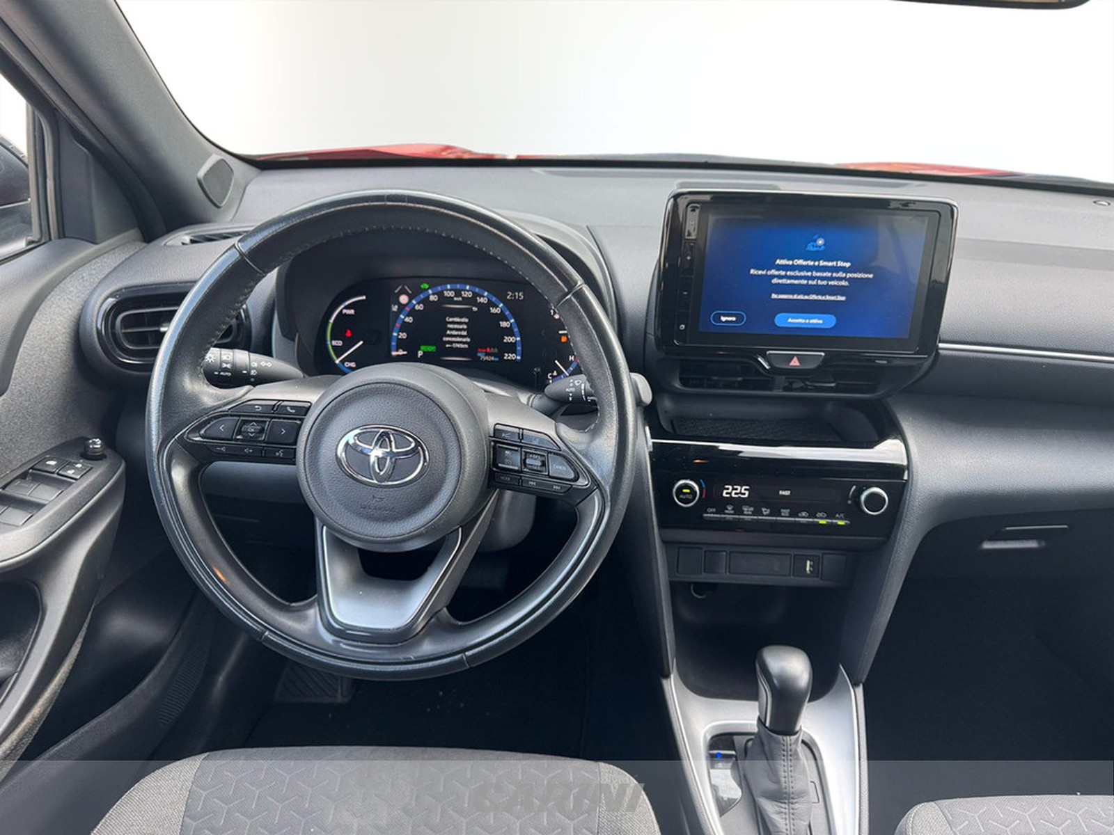 CARINI Toyota yaris cross