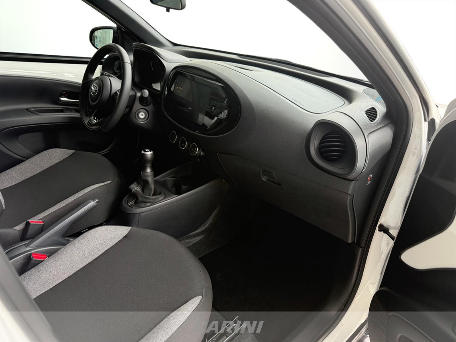 CARINI Toyota Aygo