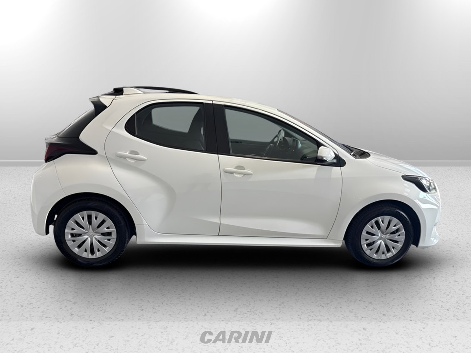 CARINI Toyota Yaris
