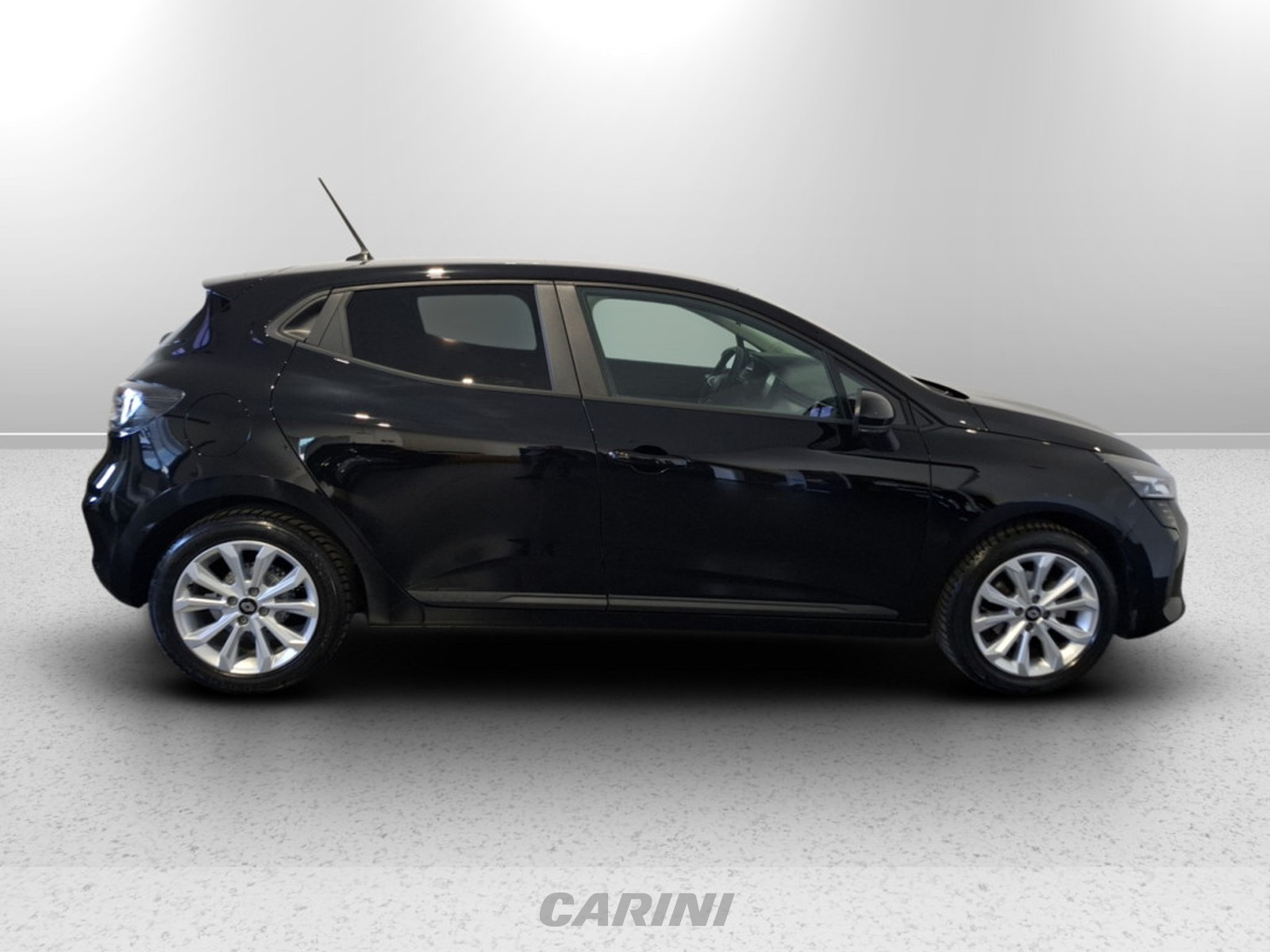 CARINI Renault Clio