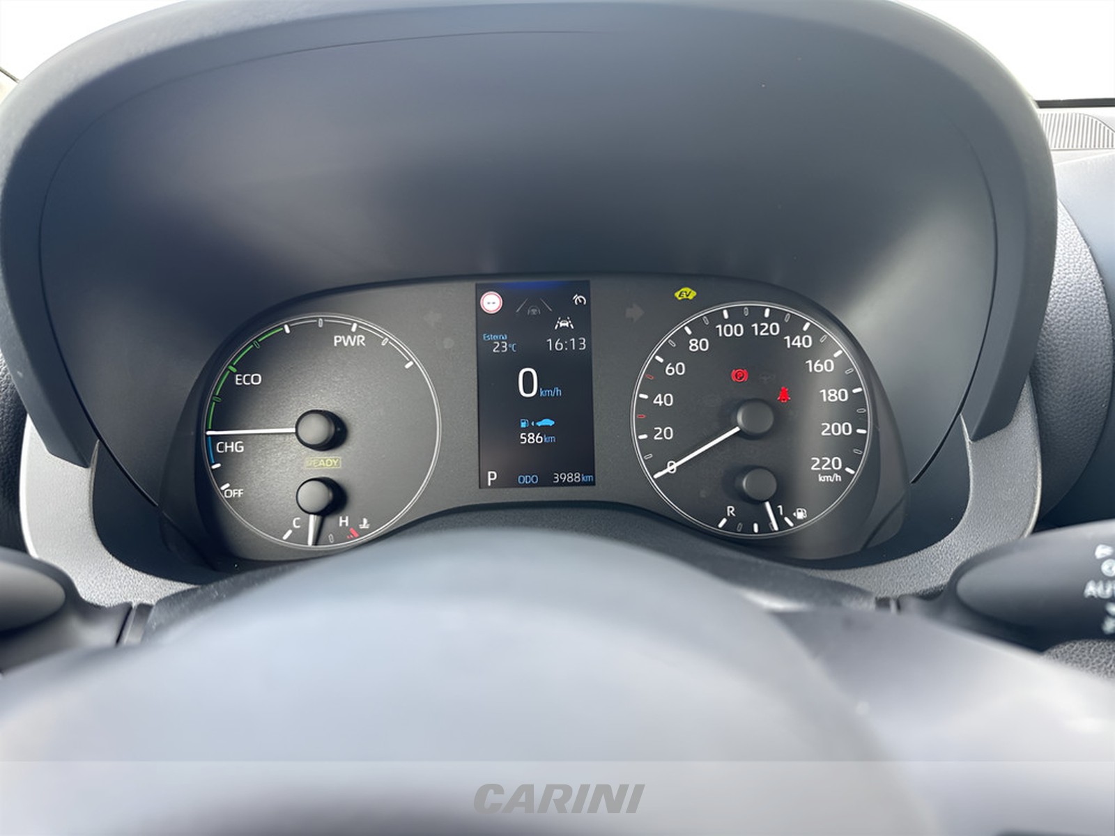 CARINI Toyota Yaris
