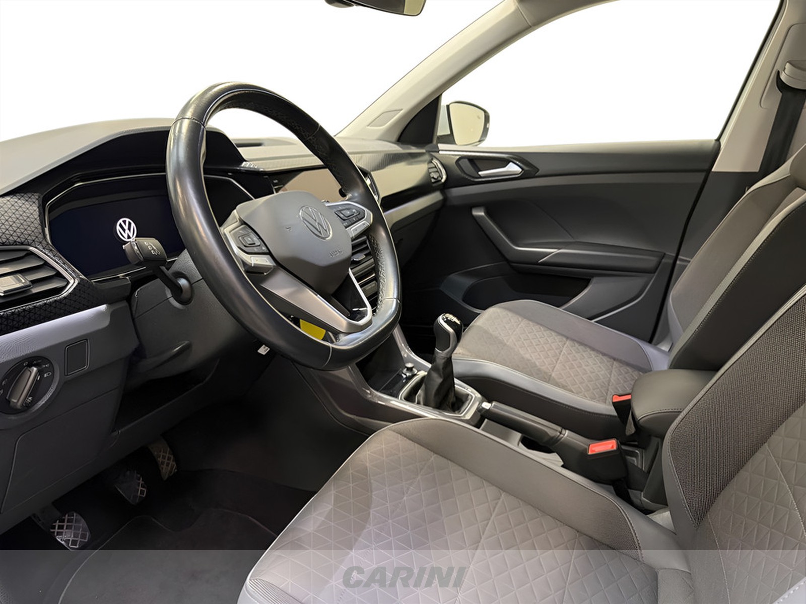 CARINI Volkswagen T-Cross