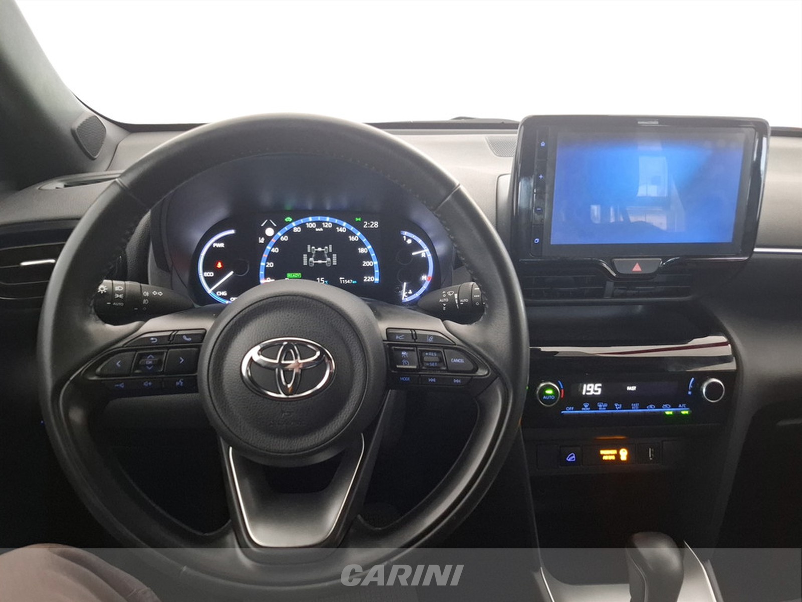 CARINI Toyota yaris cross