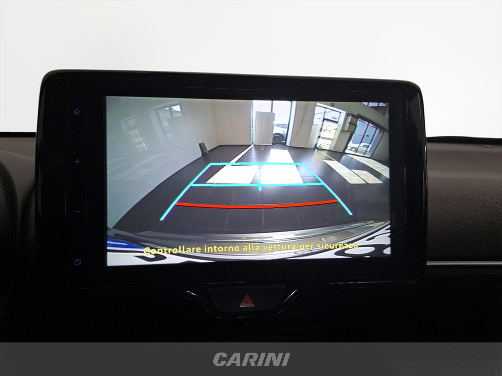 CARINI Toyota yaris cross