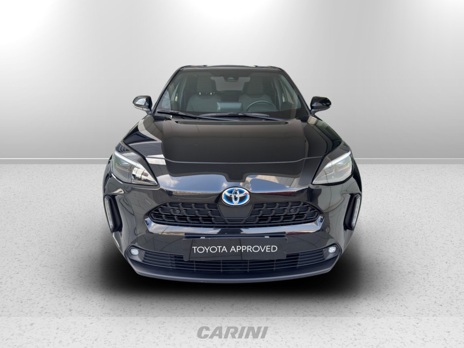 CARINI Toyota yaris cross