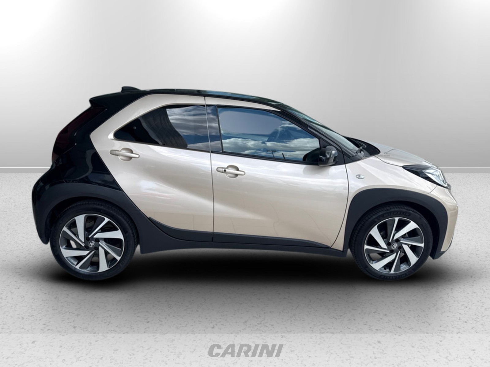 CARINI Toyota Aygo