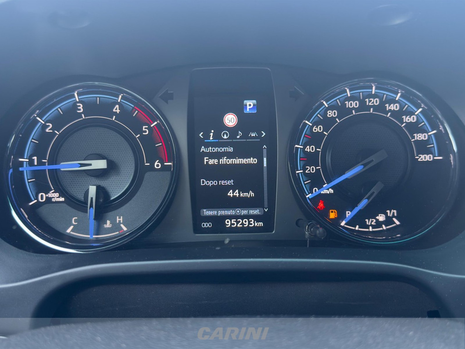 CARINI Toyota HiLux