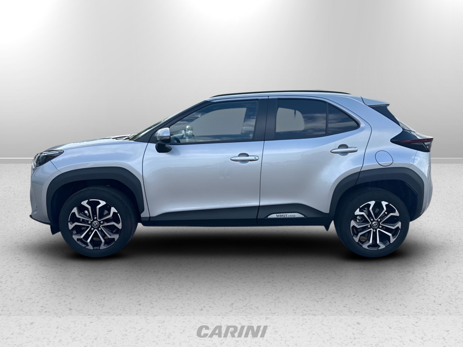 CARINI Toyota yaris cross