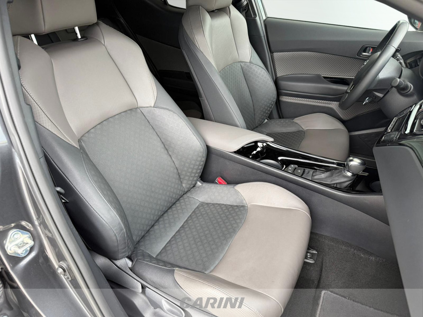 CARINI Toyota C-HR